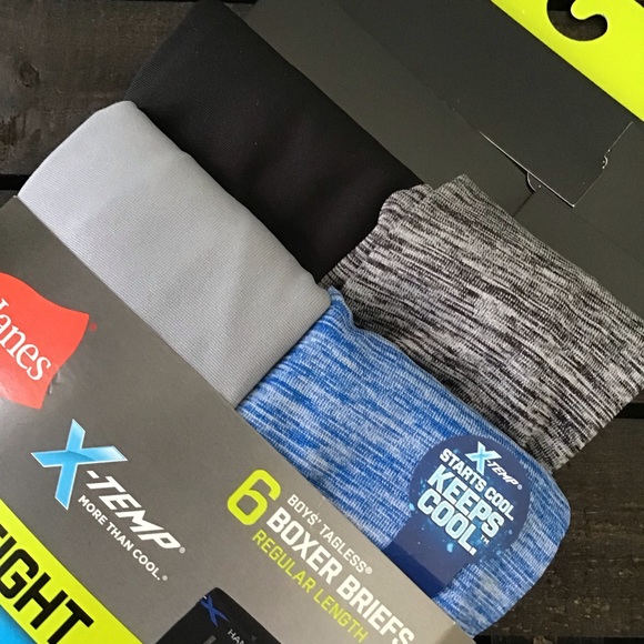 Hanes Lightweight Boys’ Tagless 4 Boxer Briefs - Picture 5 of 6